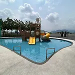 D\'Festivo Residences